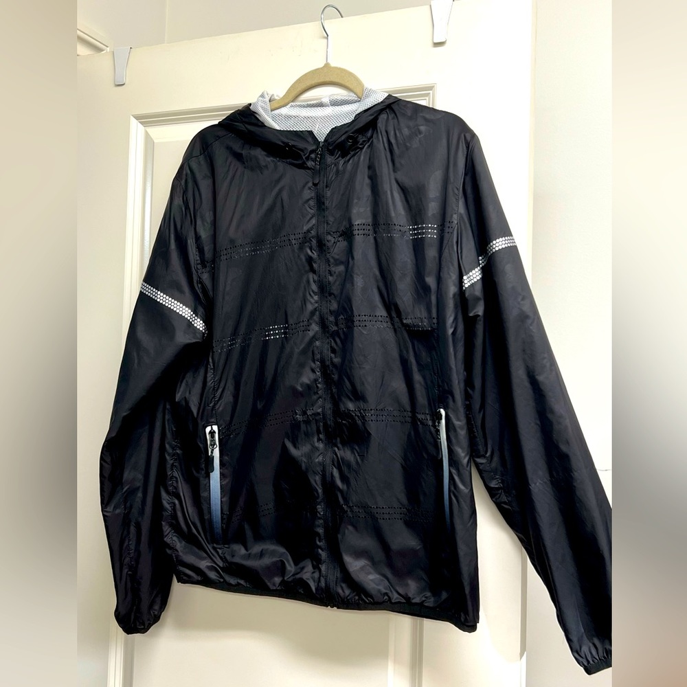 ZYIA LADIES NWOT BLACK THIN JACKET XL